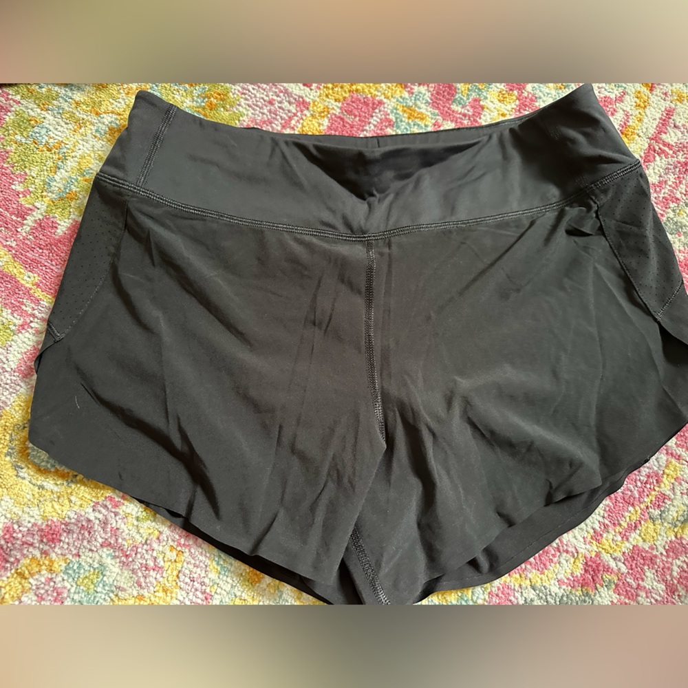 Athleta Black Run With It 3.5 Athletic Shorts